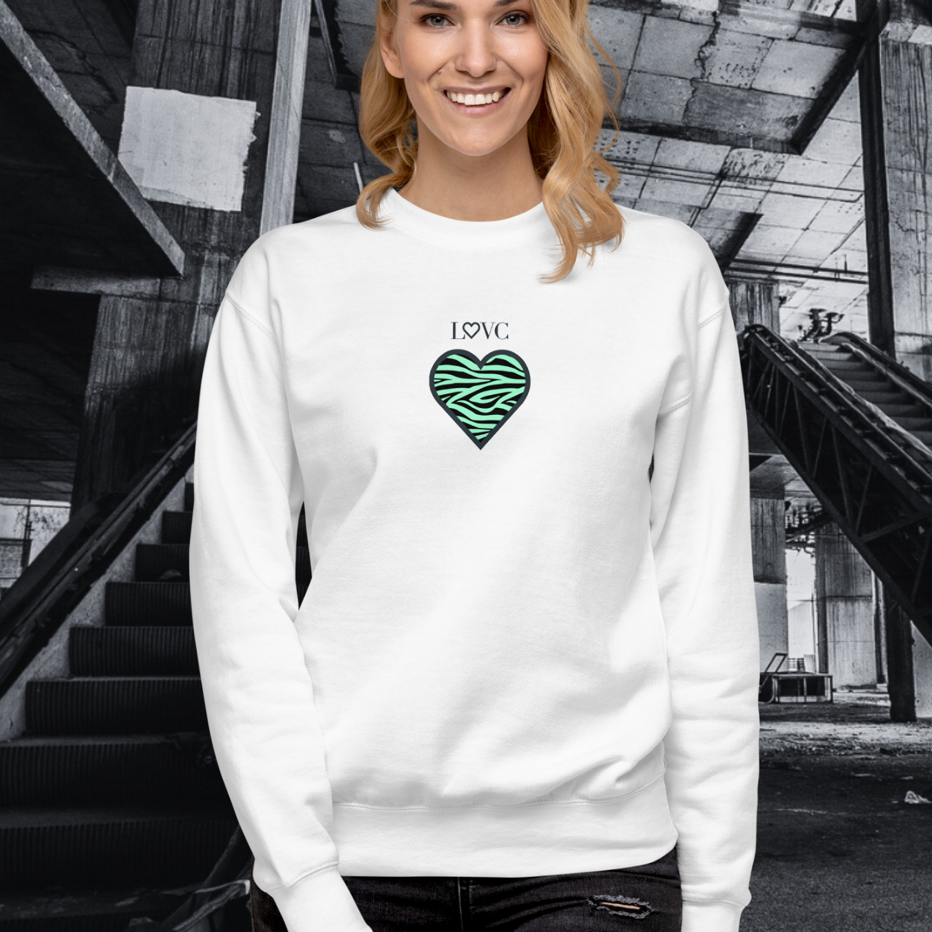 SUDADERA GRUESA MUJER ANIMAL PRINT
