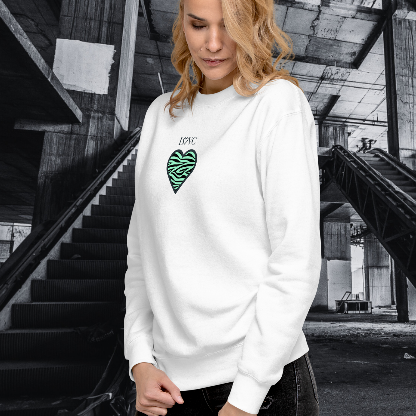 SUDADERA GRUESA MUJER ANIMAL PRINT