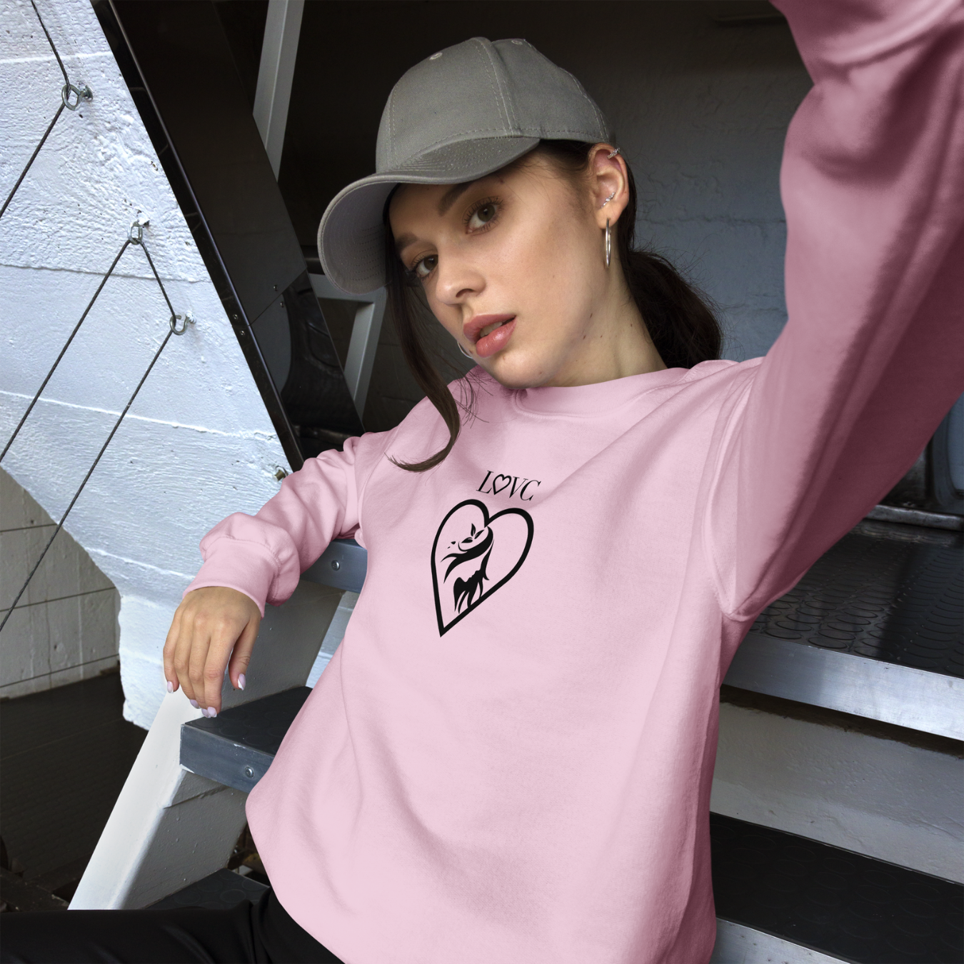 SUDADERA GRUESA MUJER SILUETA