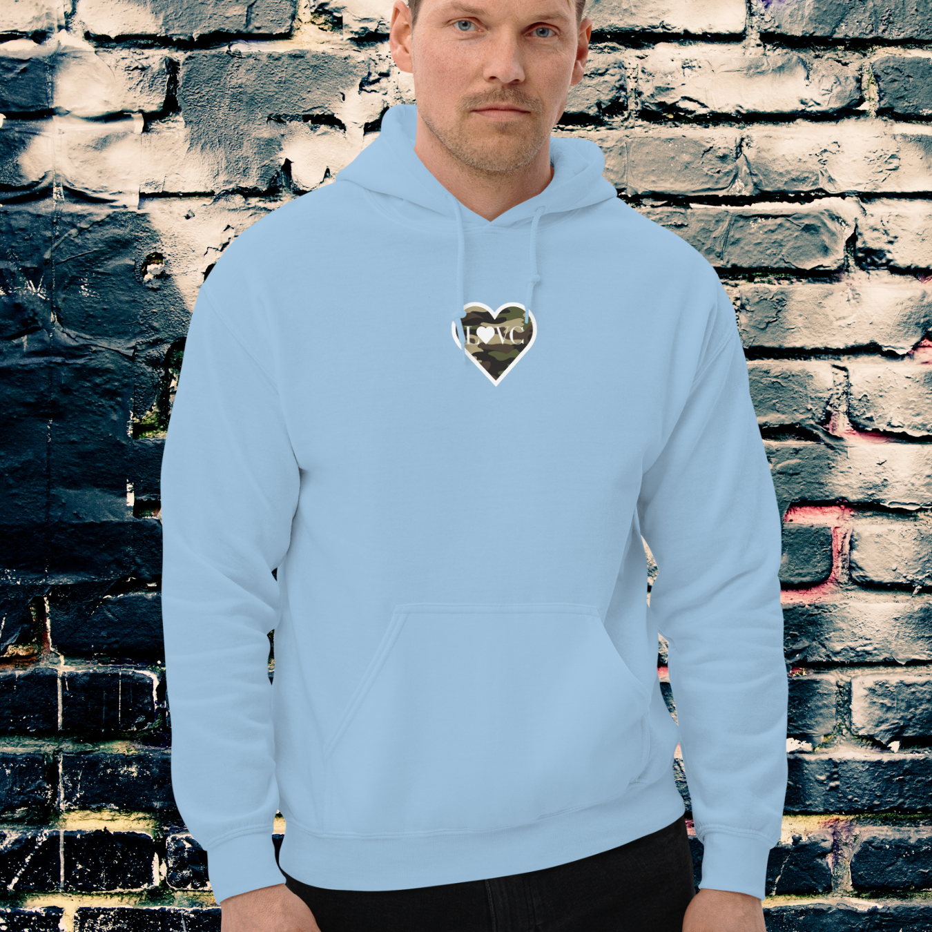 HOODIE CON CAPUCHA HOMBRE LOGO MILITAR