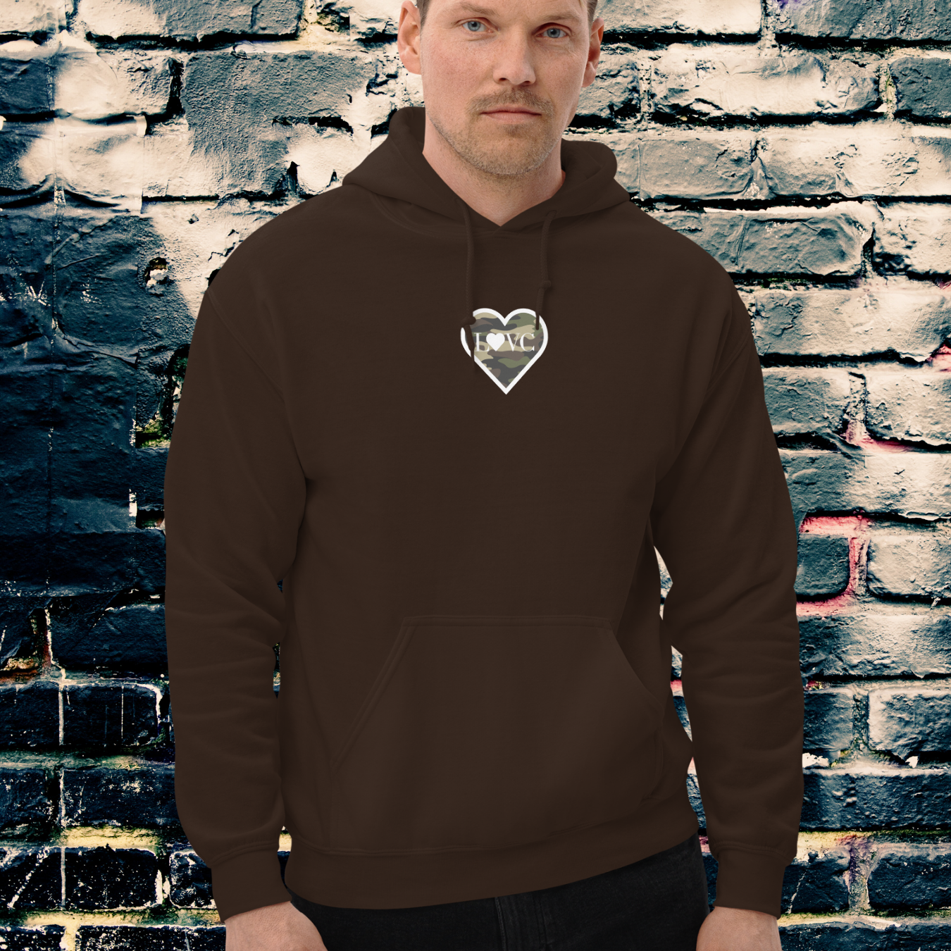 HOODIE CON CAPUCHA HOMBRE LOGO MILITAR