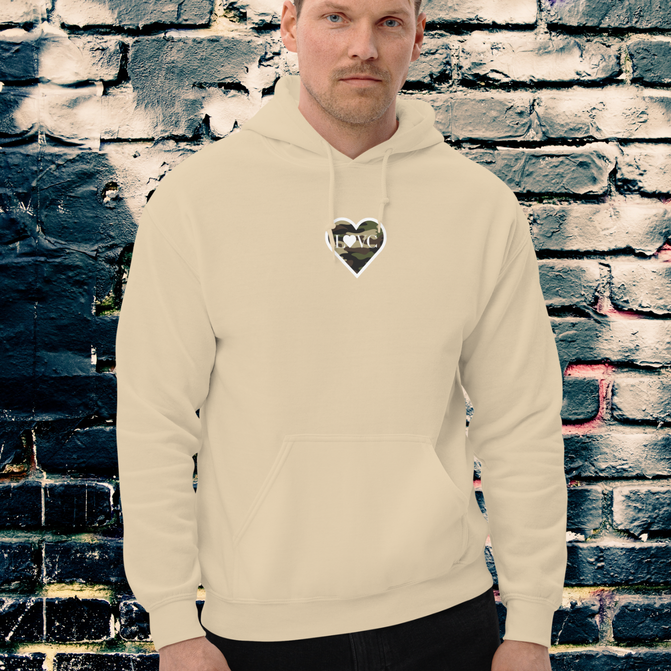 HOODIE CON CAPUCHA HOMBRE LOGO MILITAR