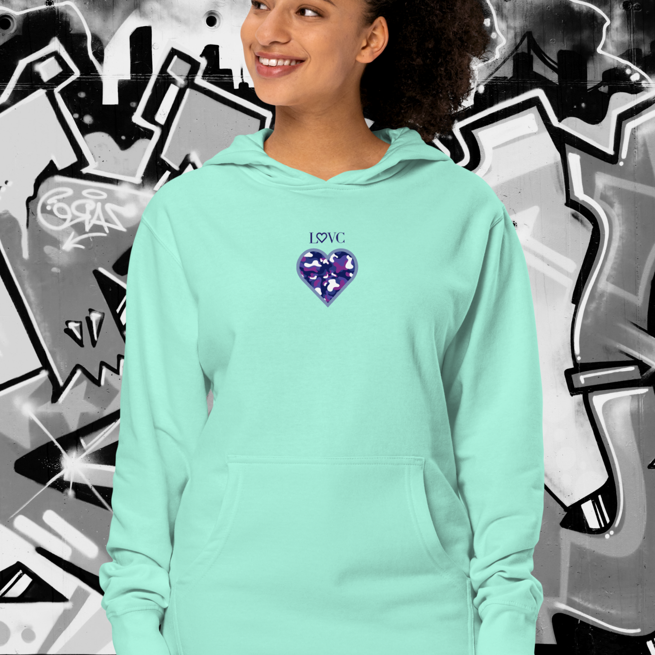 HOODIE PREMIUM CON CAPUCHA MUJER ANIMAL PRINT