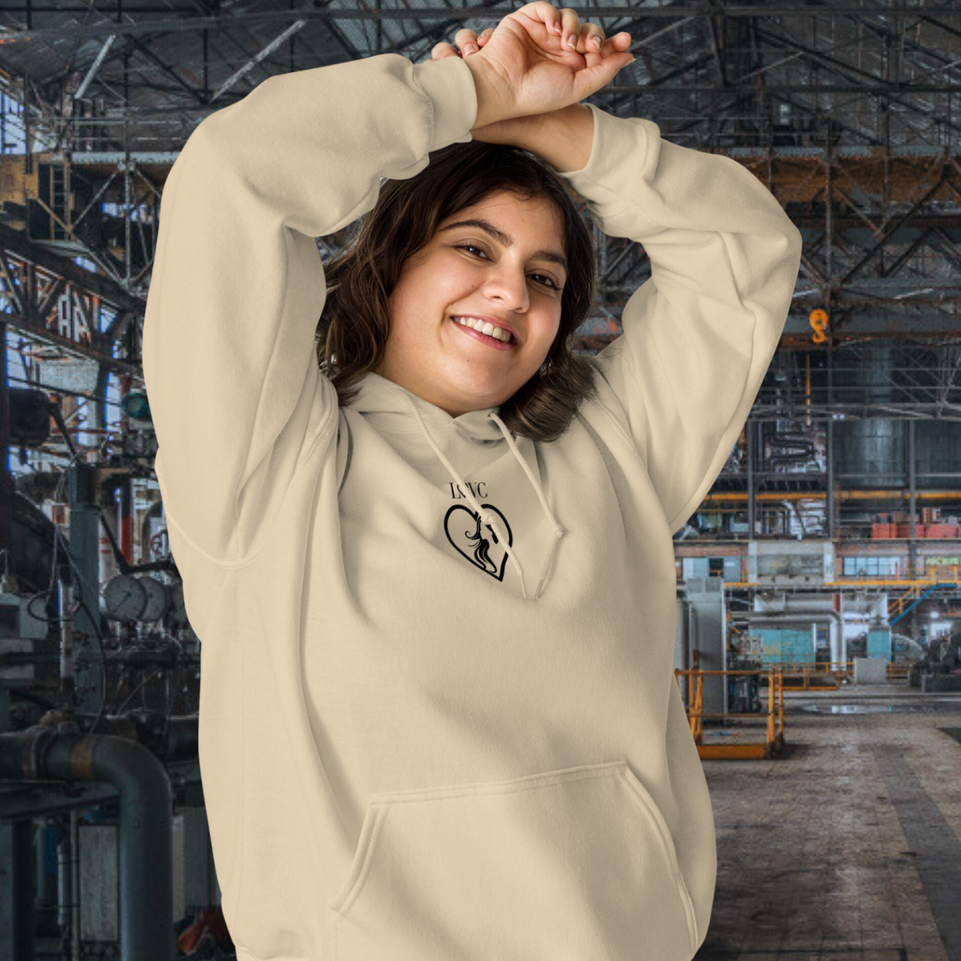 HOODIE CON CAPUCHA MUJER SILUETA