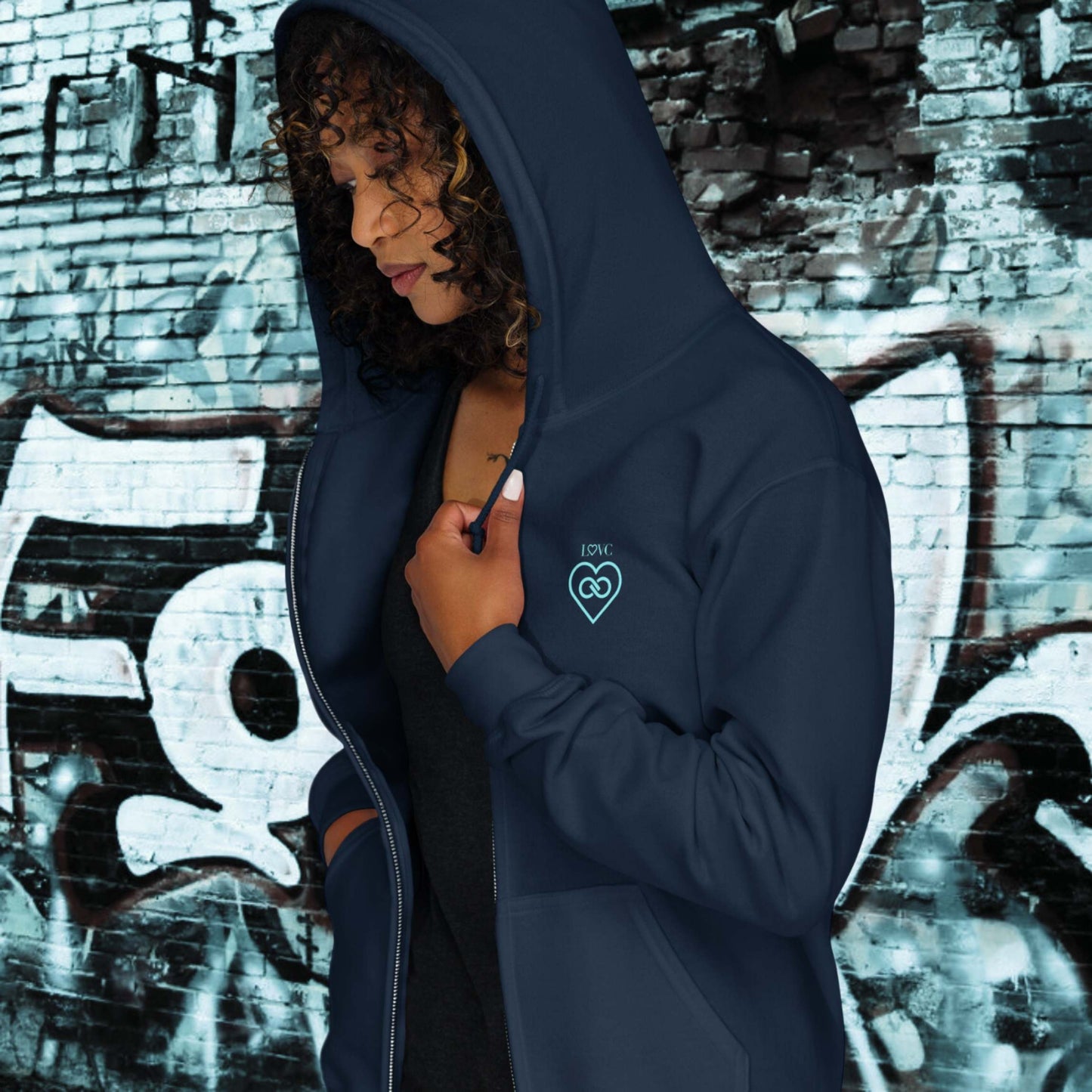 HOODIE CON CAPUCHA Y CREMALLERA MUJER INFINITE