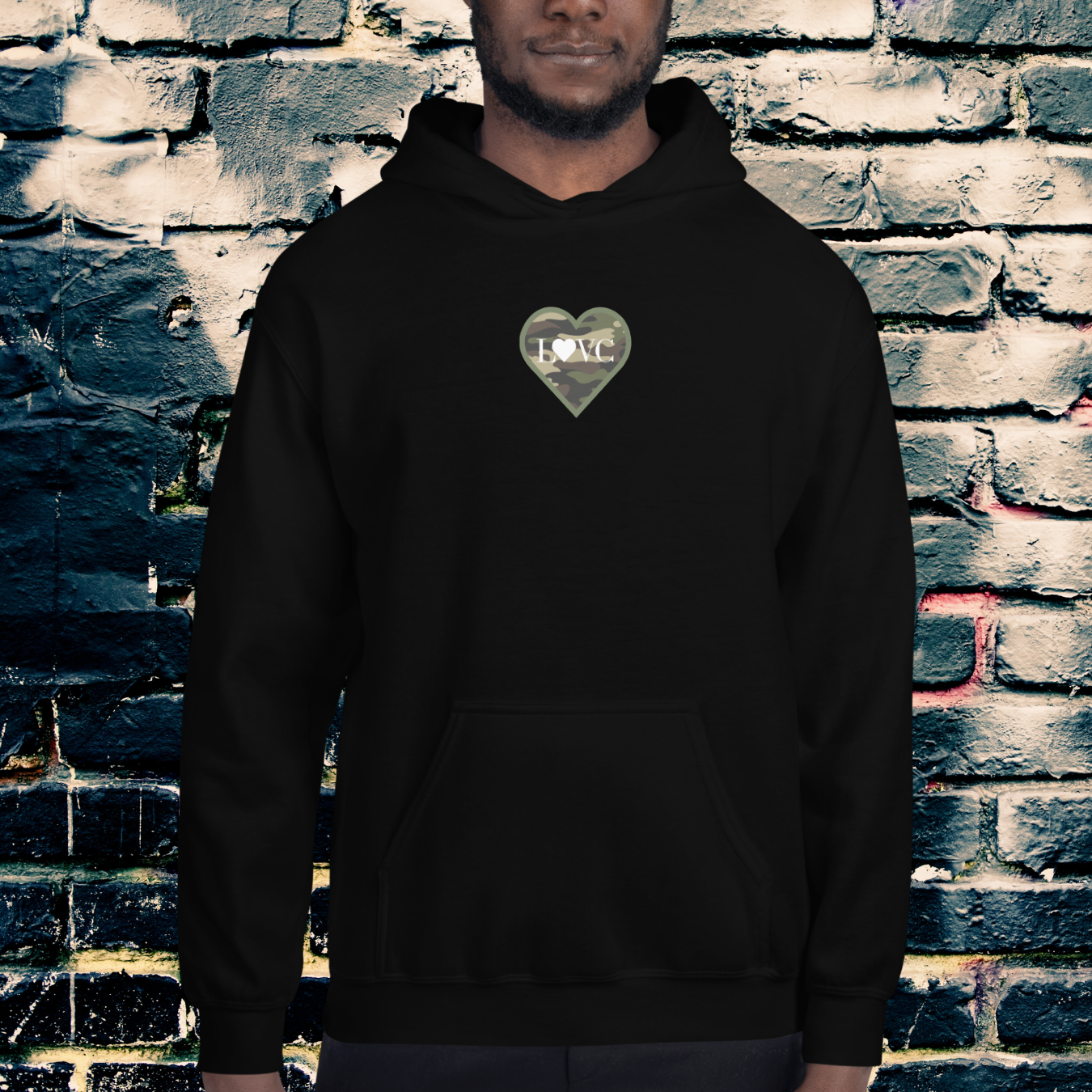 HOODIE CON CAPUCHA HOMBRE LOGO MILITAR
