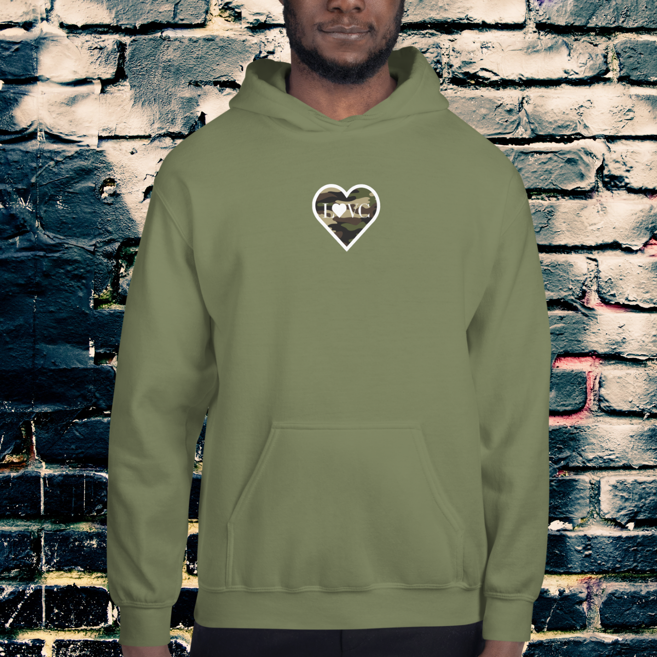 HOODIE CON CAPUCHA HOMBRE LOGO MILITAR