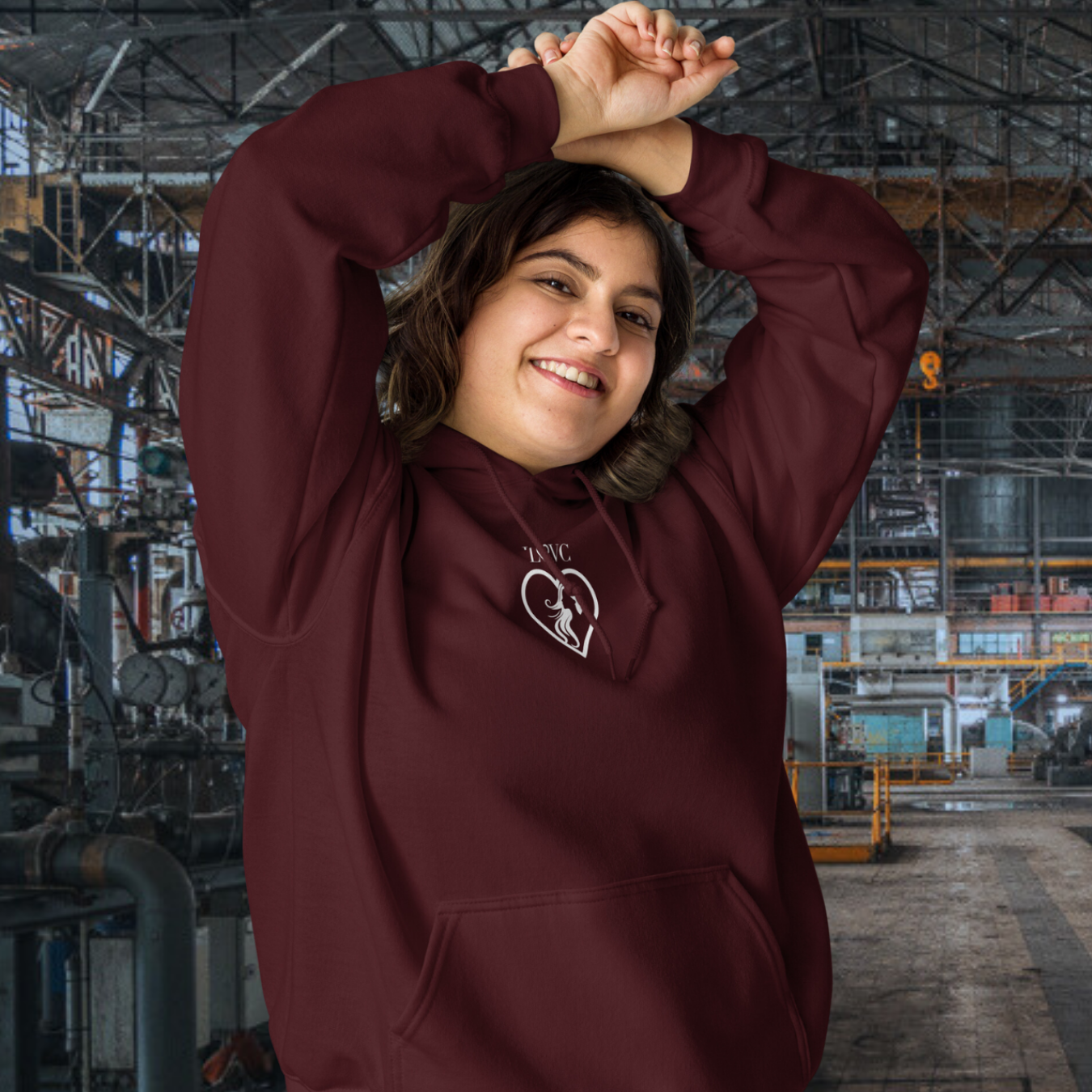 HOODIE CON CAPUCHA MUJER SILUETA