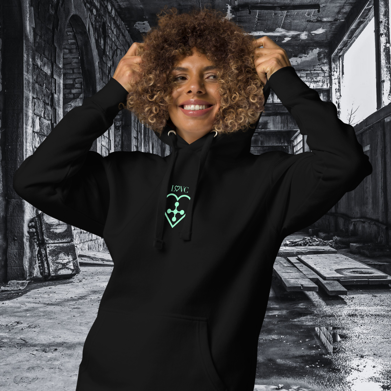 HOODIE CON CAPUCHA MUJER CROSS