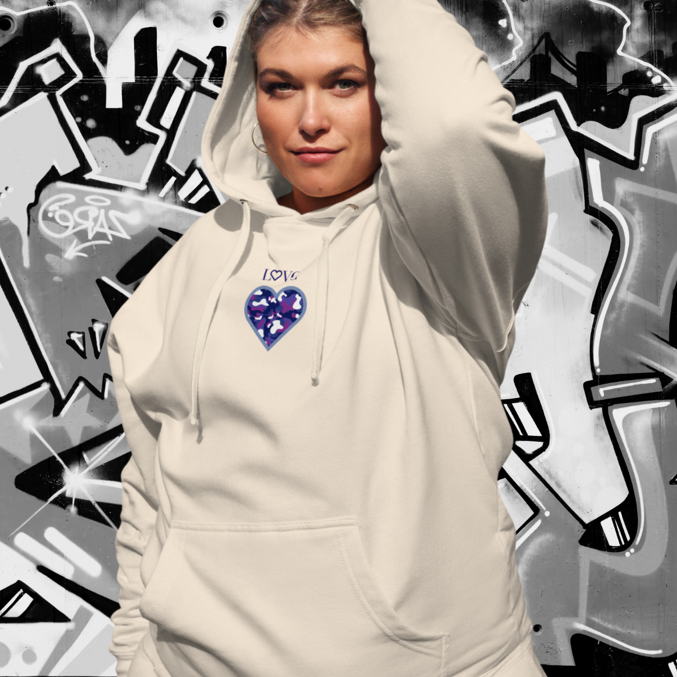 HOODIE PREMIUM CON CAPUCHA MUJER ANIMAL PRINT