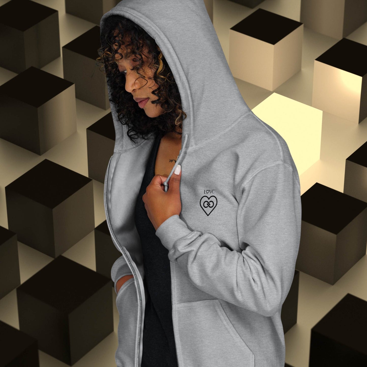 HOODIE CON CAPUCHA Y CREMALLERA MUJER INFINITE