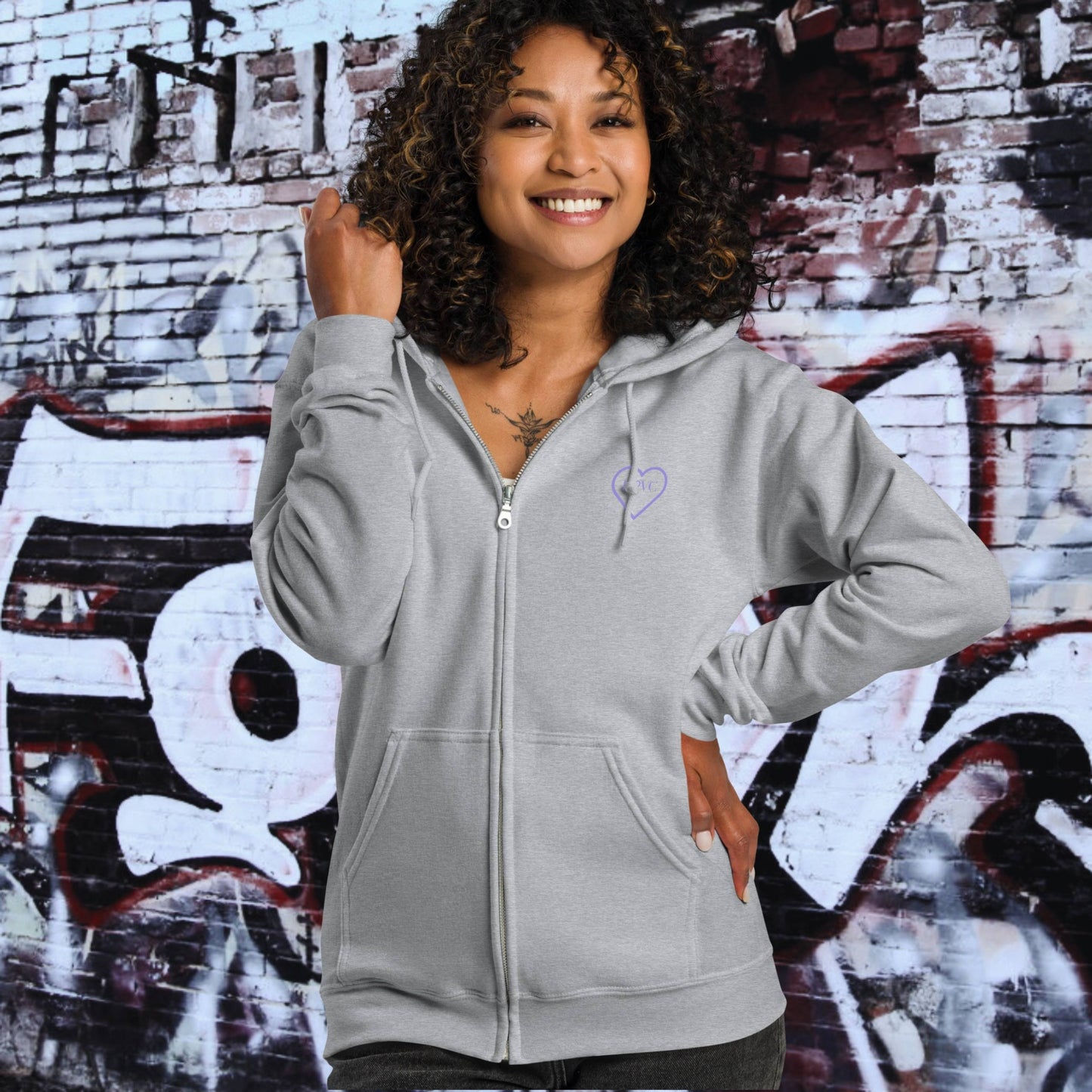 HOODIE CON CAPUCHA Y CREMALLERA MUJER COOL