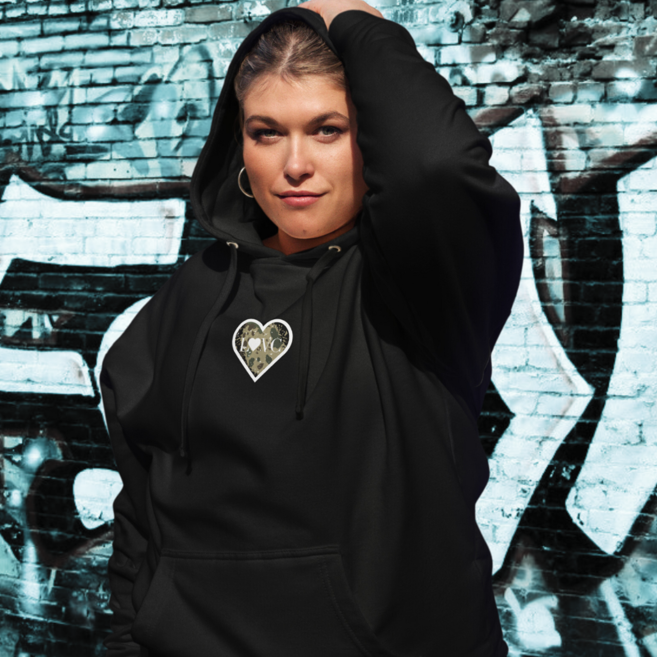 HOODIE PREMIUM CON CAPUCHA MUJER ANIMAL PRINT