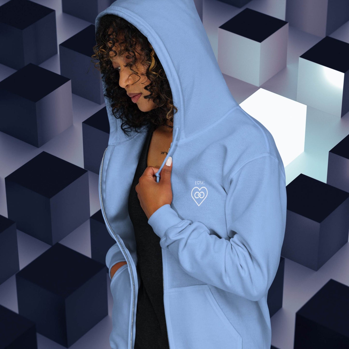 HOODIE CON CAPUCHA Y CREMALLERA MUJER INFINITE