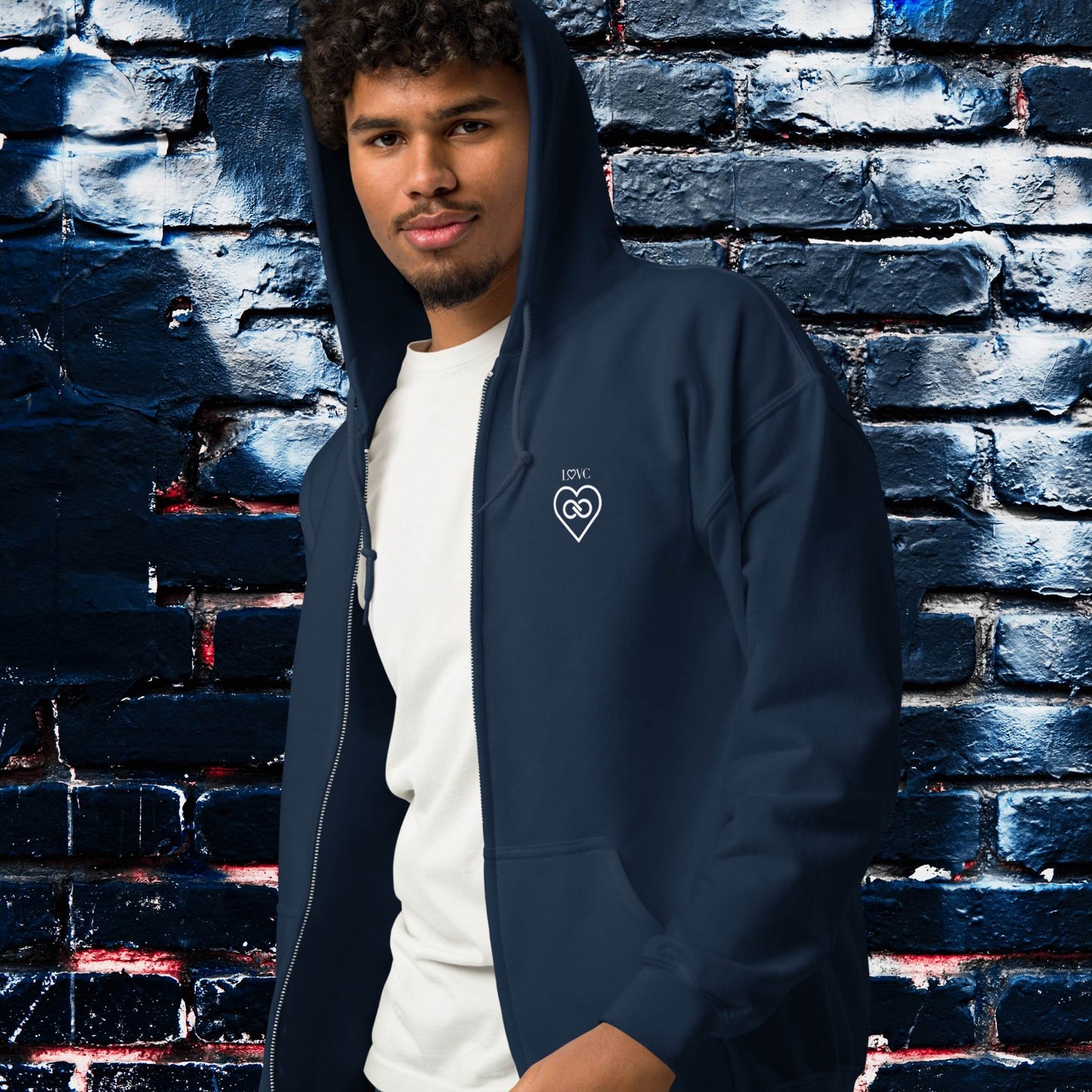 HOODIE CON CAPUCHA Y CREMALLERA HOMBRE INFINITE
