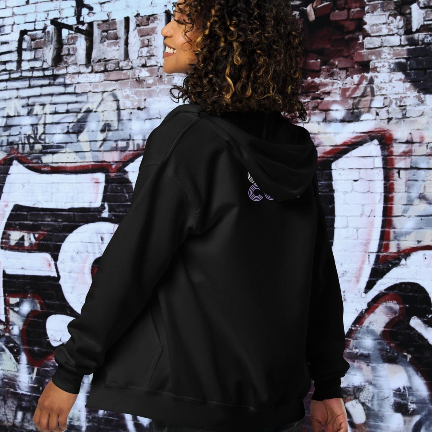 HOODIE CON CAPUCHA Y CREMALLERA MUJER COOL